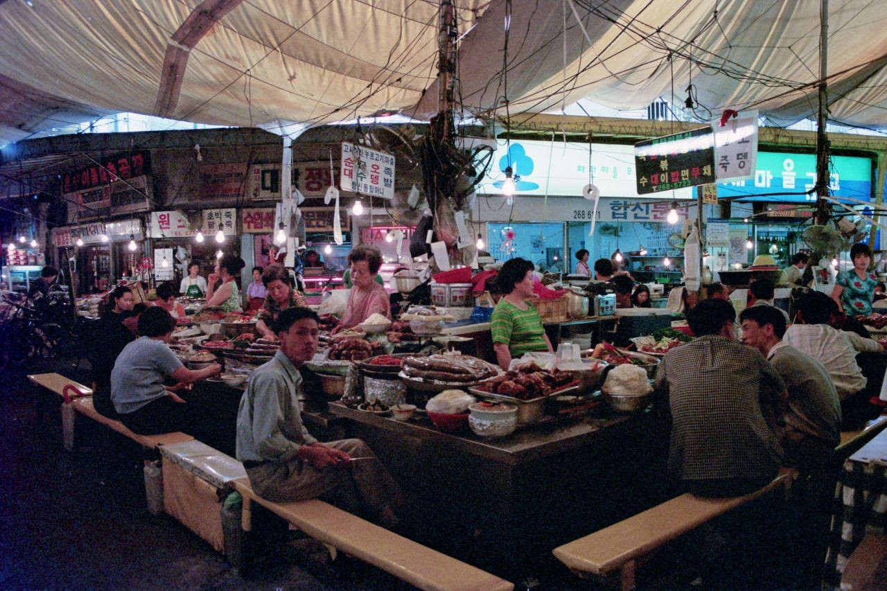 South Korea Travel Blog 1998 Part 5: Noryangjin Fisheries Wholesale Market